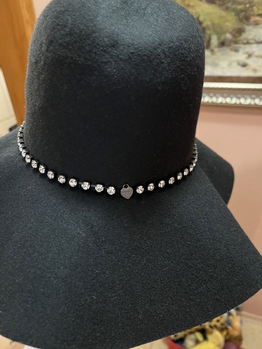 Шапка с периферия Twinset