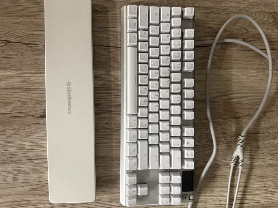 Steel series apex 7 tkl