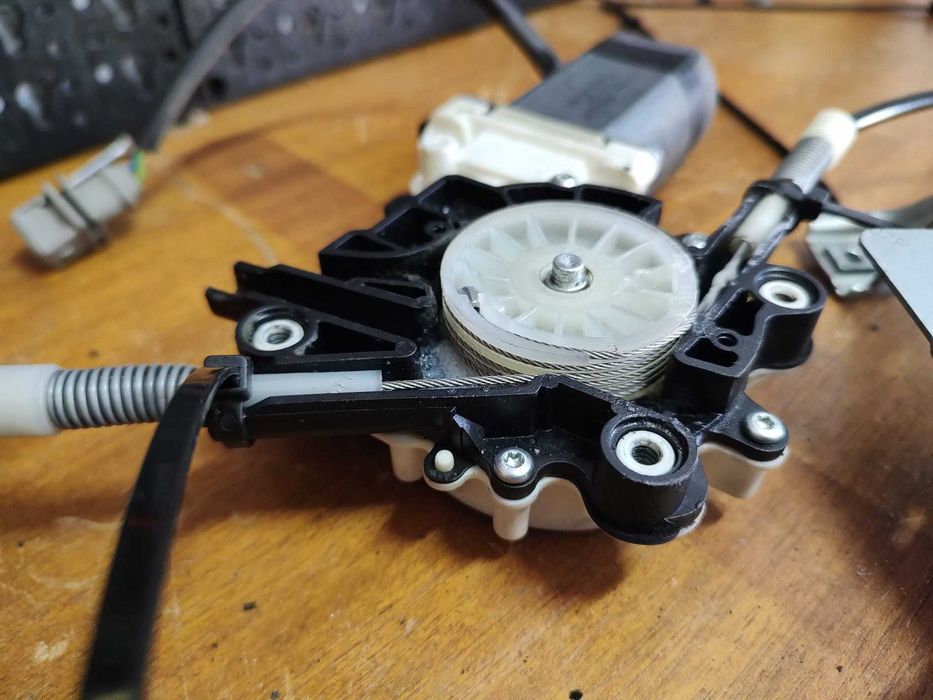 Ремонт на стъклоповдигачи