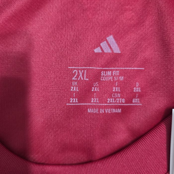 Tricou adidas Liverpool Isak 25/26