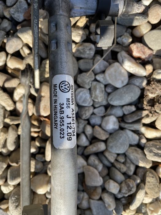 Ansamblu stergatoare VW golf 5 6 passat CC facelift b6 jetta octavia 2