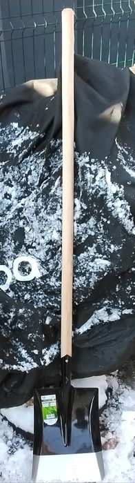 Lopeți pentru zăpadă metal cu cozi lemn FAG - NOI - 40 Lei