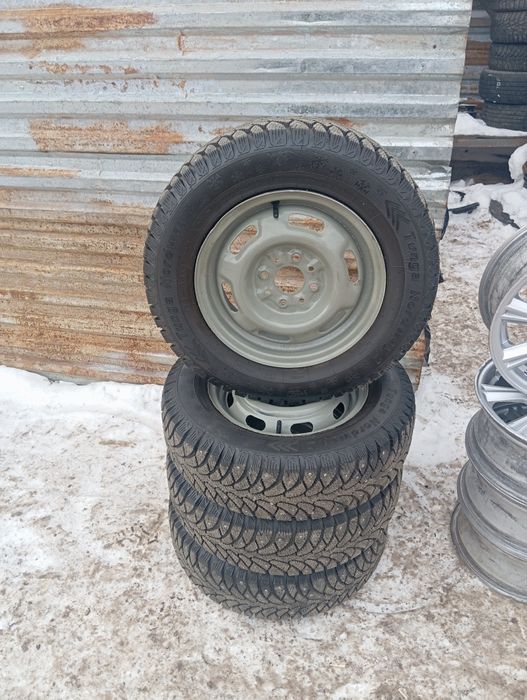 Шины  13 с диском комплкт