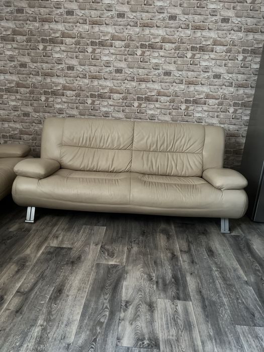 Мягкий уголок для  гостиной