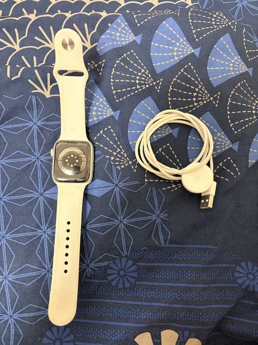 Apple Watch Seris 6 (2020) - 44mm, Carcasa aluminium + GPS