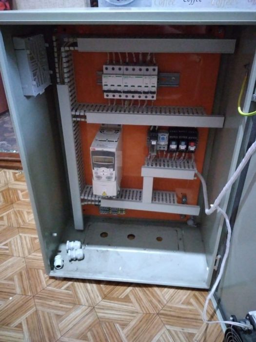Шкаф управлением насосом