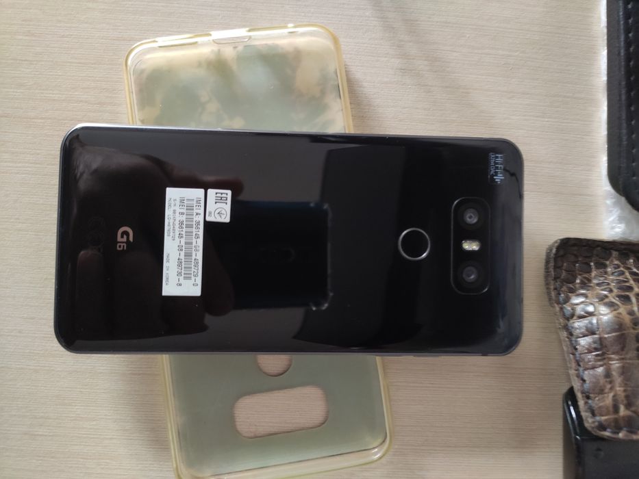 Продам LG G6 на 64г