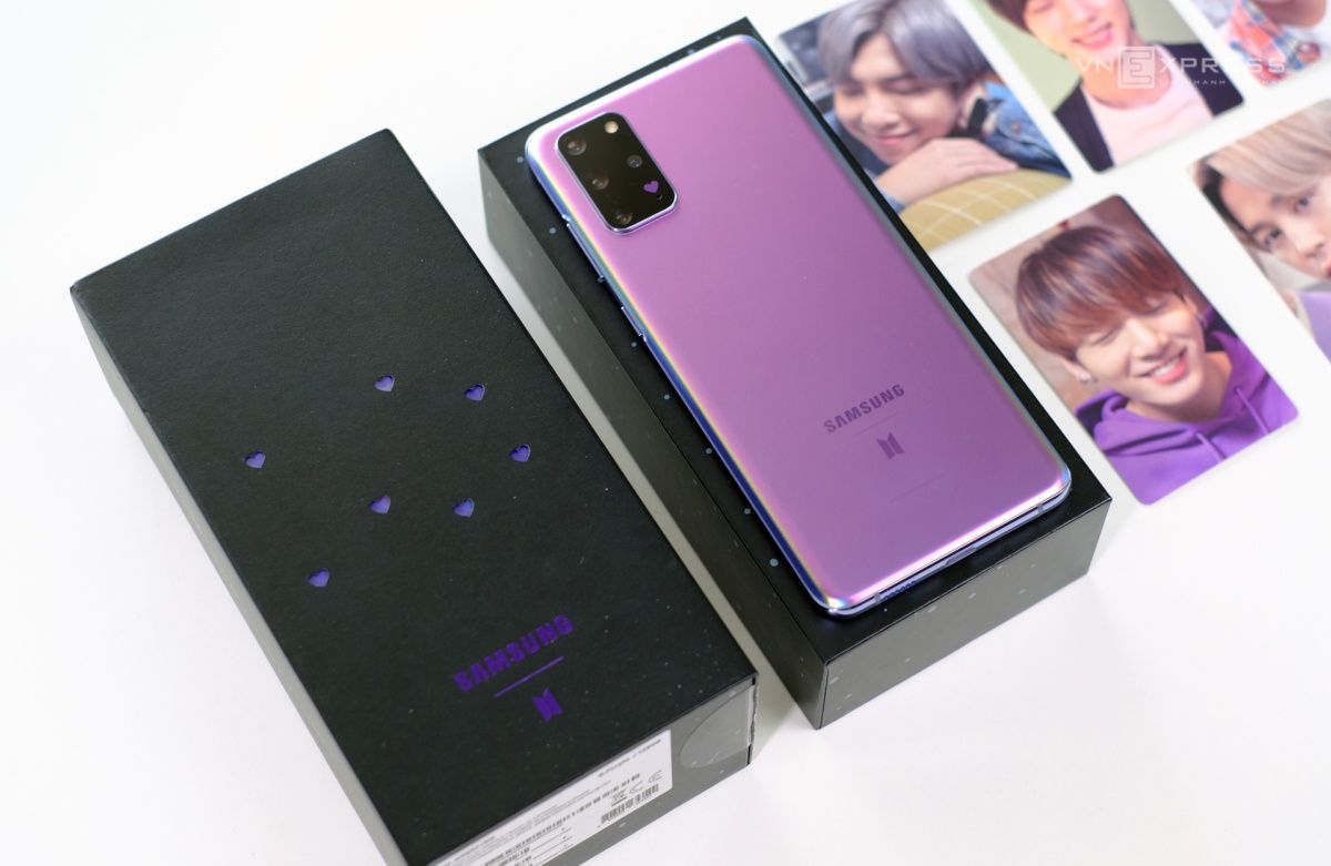 Продам S20plus BTS edition Samsung: 250 000 тг. - Мобильные телефоны /  смартфоны Костанай на Olx