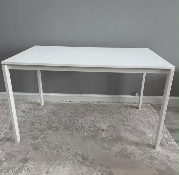 Продам стол IKEA
