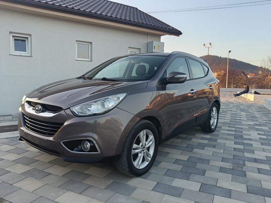 HYUNDAI ix35 2013 — imagine 30
