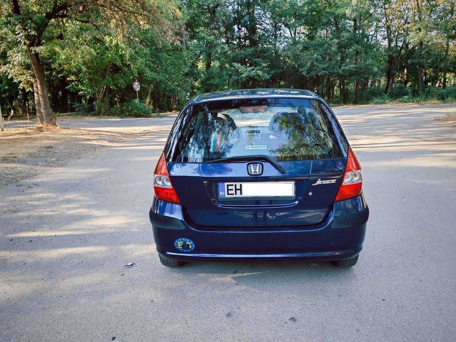 Honda Jazz 1.2 бензин – климатик, икономична и добре поддържана
