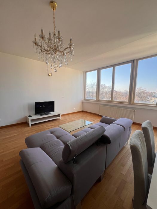 Apartament central, premium, cu vedere laterala la Bega