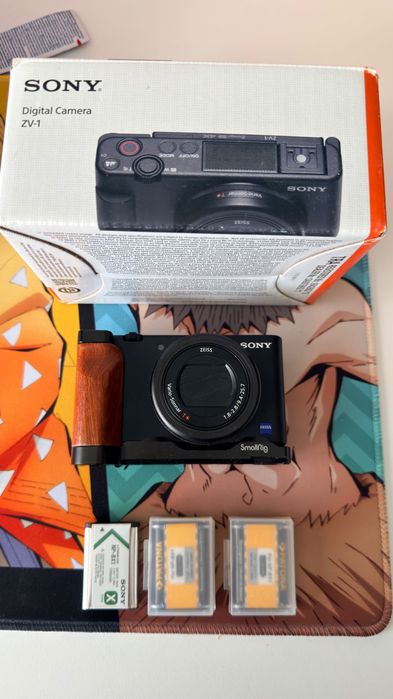 Sony ZV1 + SmallRig + Батерии