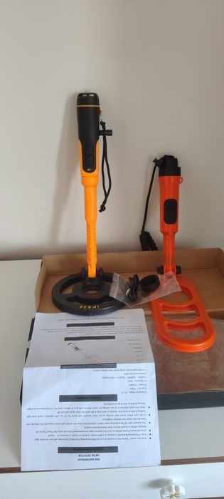 Подводни Металотърсачи Металдетектор 2броя единия работи другия не цената е за двата
