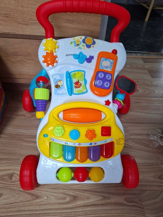 Детски уокър за прохождане