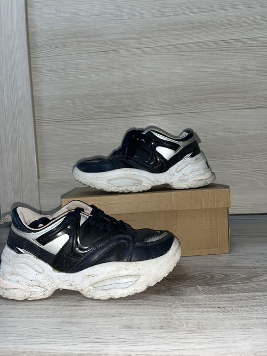 Недорого обувь и очки