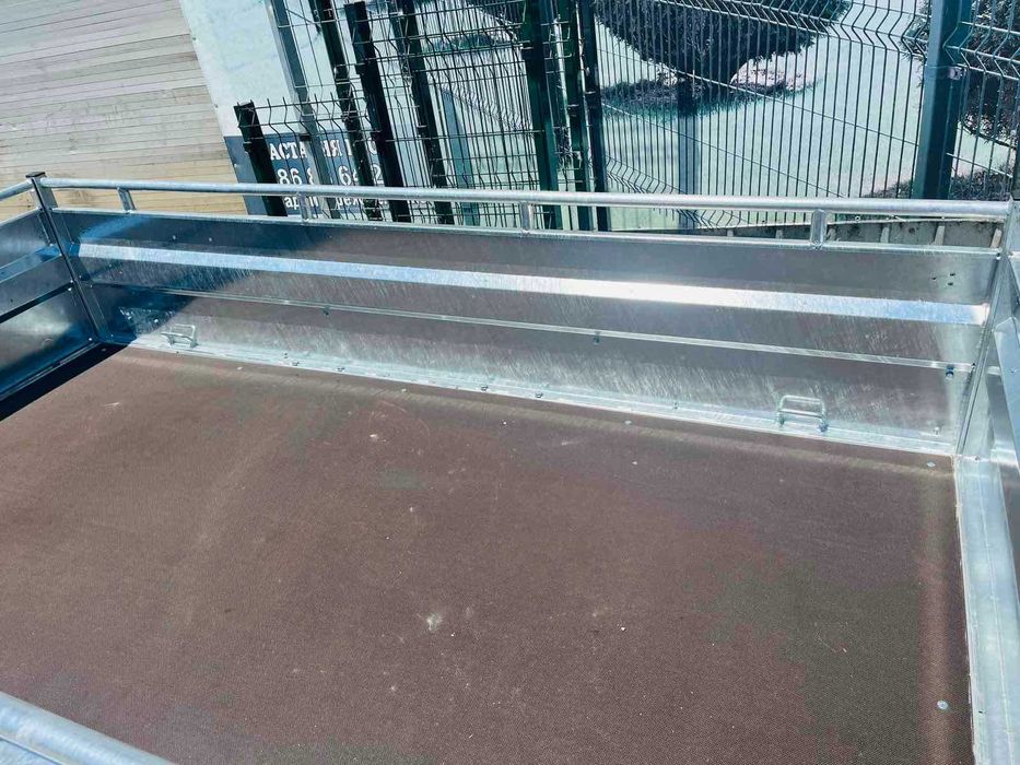 НОВО Туристическо, 2осо самосвално ремарке TRIGANO 2C250