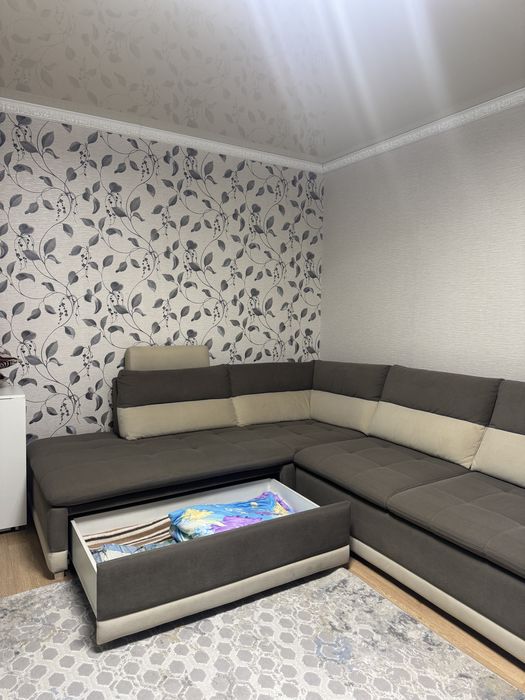 Продам угловой диван