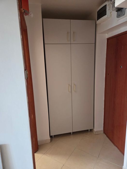 Garsoniera decomandata direct proprietar Ploiești