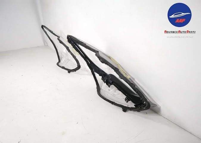 Ляв фар стъкло С ГАРАНТИРАН МОНТАЖ Мазда / Mazda CX-5 2 Предлагаме ляв