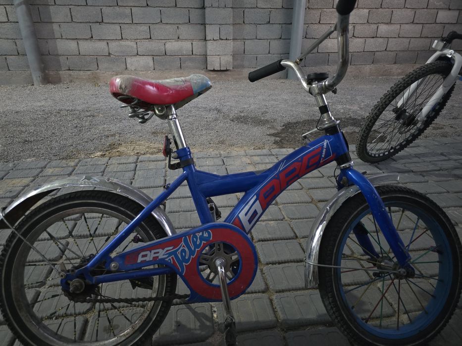 Продаётся детский велосипед.