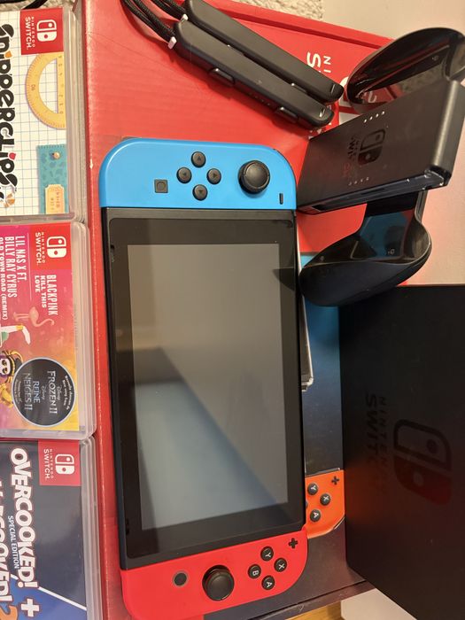 Nintendo Switch V2