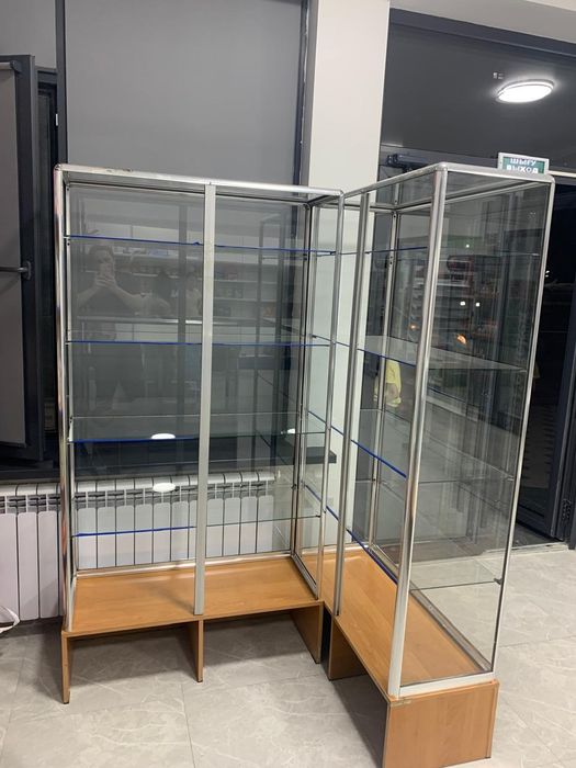 Продаются витрины в хорошем состоянии
