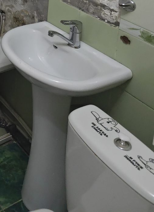 Продам б/у раковину