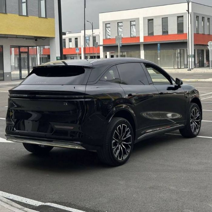 Zeekr 7x dual motor 2025 йил