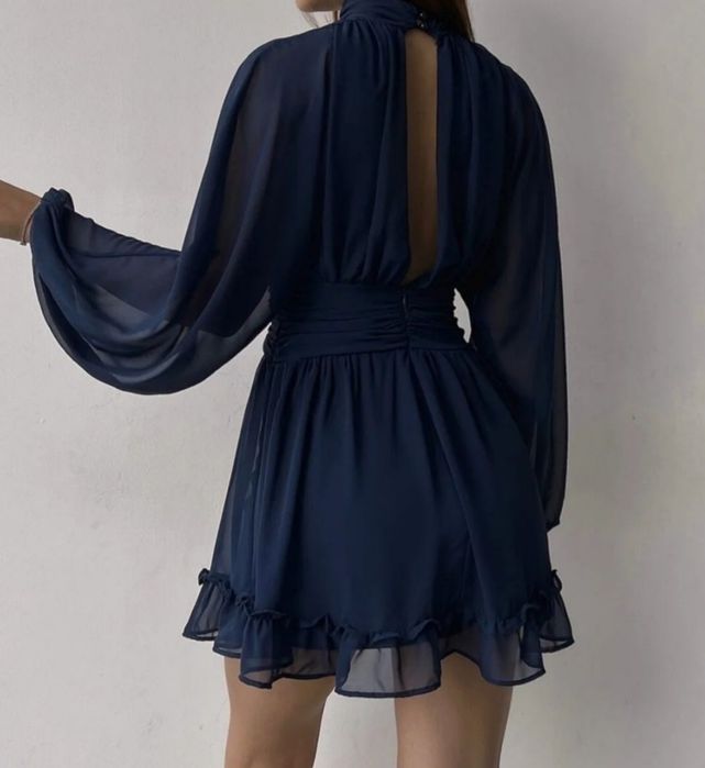 Vând rochie trendyol