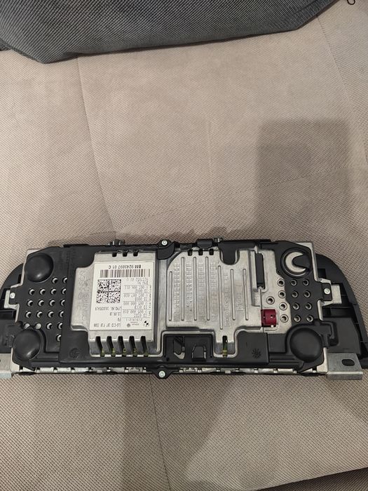 Монитор голяма навигация за БМВ F10/F11