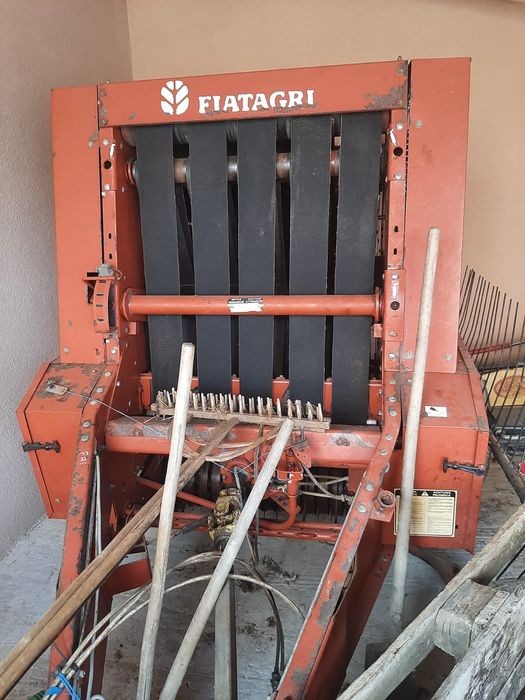 Presa de balotat Heston