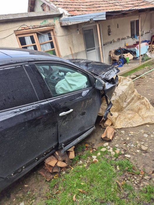 Megane 3 , 1.5dci , pentru dezmembrări