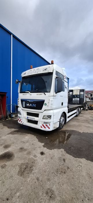 MAN TGX trailer/platforma transport utilaje