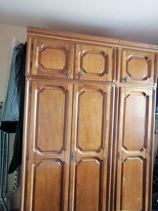 Vand set mobila sufragerie din lemn masivn l