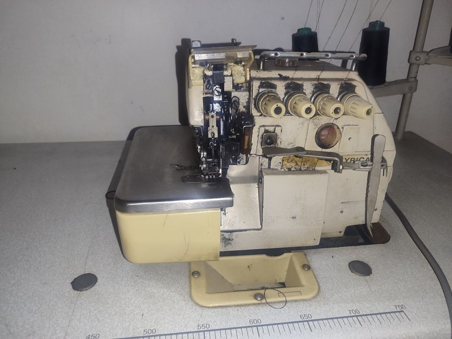 Typical, швейная машина