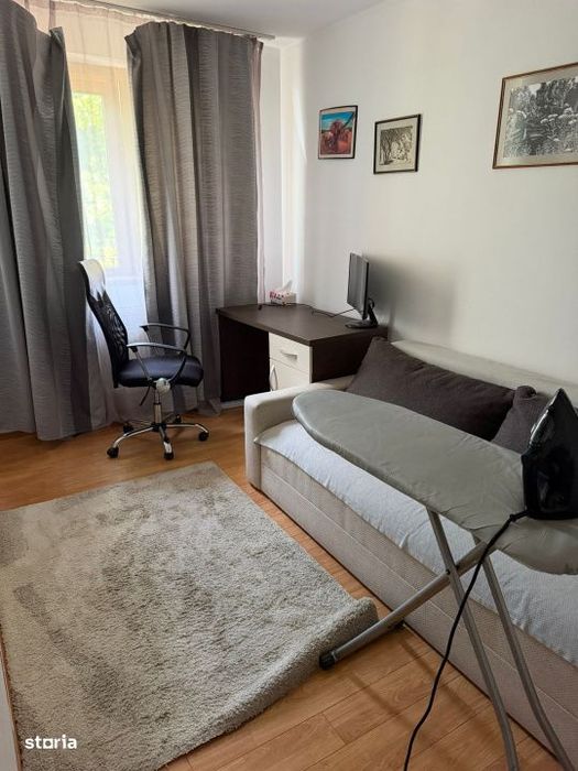 Apartament cu 3 camere, Gheorgheni, Mercur, etaj 3 — fotografia 3