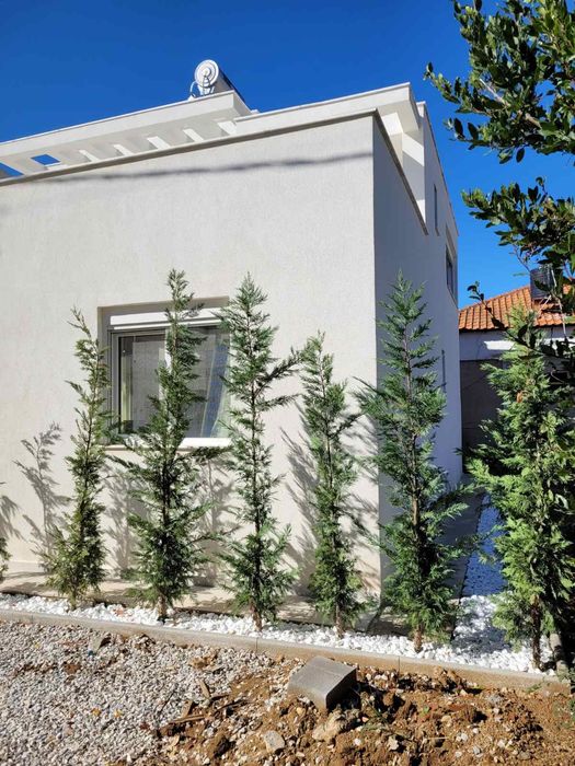 ПРОДАВА Прекрасен имот, самостоятелна къща в Паралия Офринио, Кавала