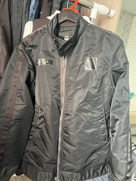 Легкая ветровка,мужская,размер L