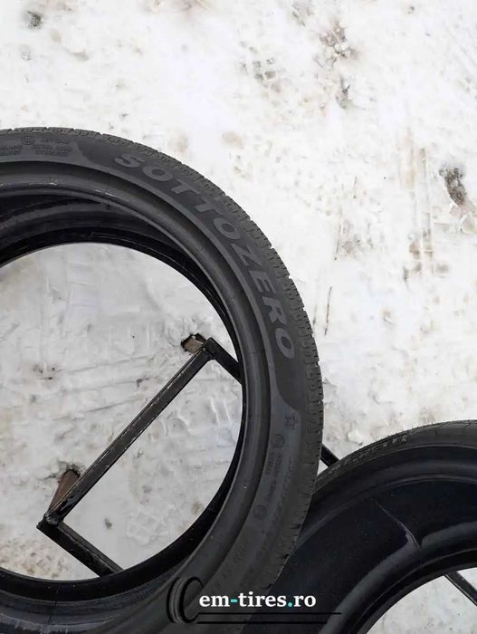 SET 2 Anvelope Iarna 225/40 R18 PIRELLI Sottozero Winter 240 serie 2 9