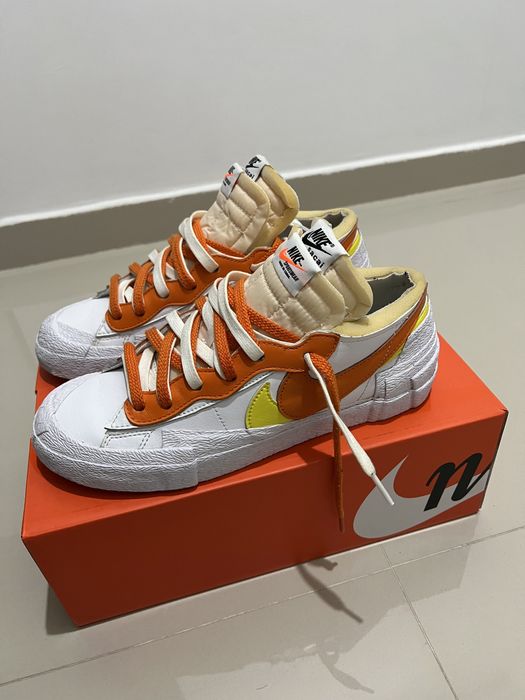 Vând adidași Nike x Sacai 41