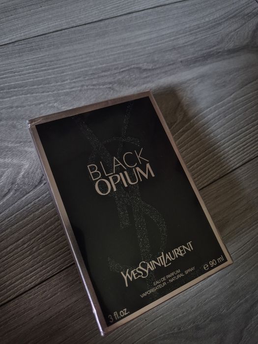 Yves  Saint Laurent Black Opium