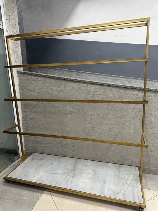 Temir veshalka sotiladi