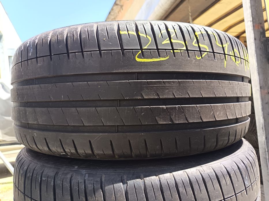 Anvelope vara 235 40 18 Michelin 2018 5.5mm