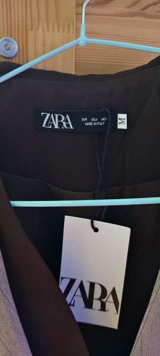 Деловой костюм Zara