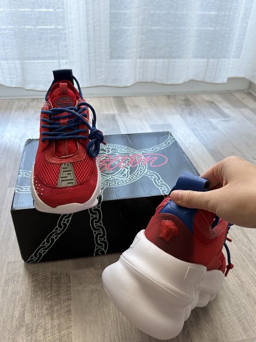 Adidasi Versace 2024