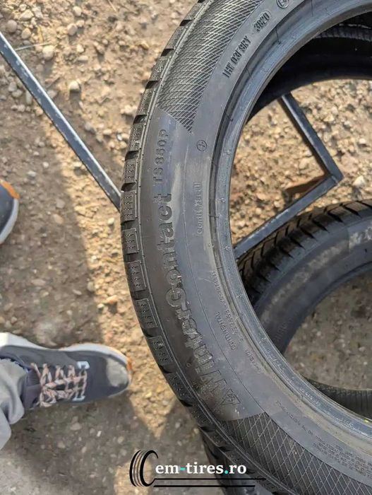 SET 2 Anvelope Iarna 215/55 R18 CONTINENTAL WinterContact TS850P 95T