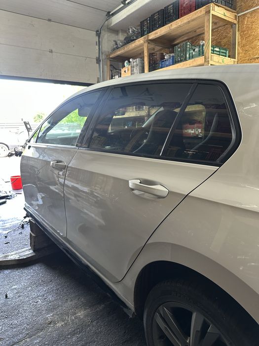 Usi stanga / Portiere stanga VW Golf 8 Hatchback