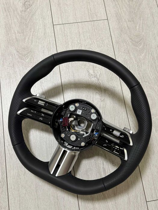 Volan Mercedes AMG / Model Facelift / Padele/Incalzire/Distronic NOU ORIGINAL