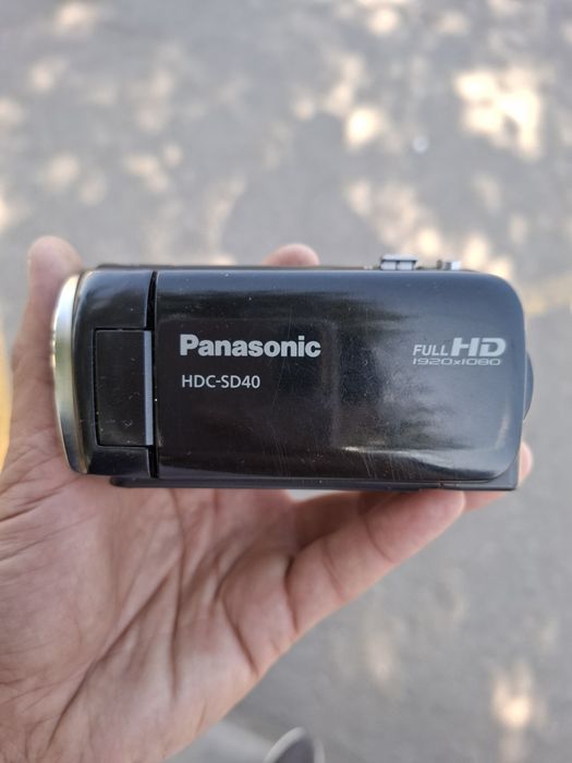 Отличная видеокамера Panasonic HDC-SD40 Full HD